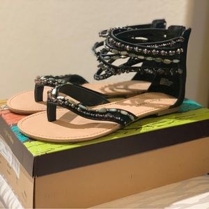 Women’s sandals